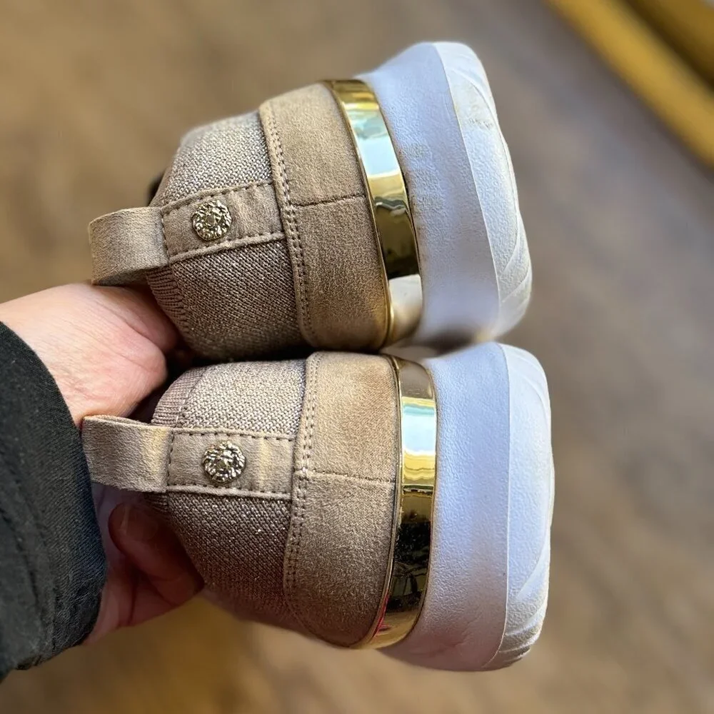 Anne Klein anne klein
